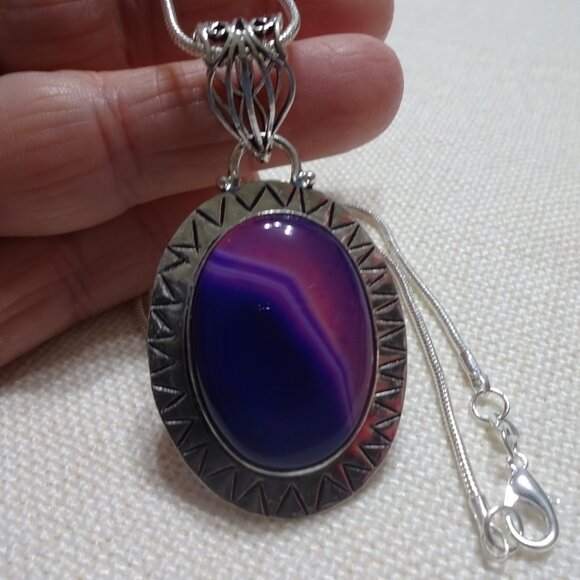 Beautiful "PURPLE BOTSWANA AGATE" Handmade Sterling Pendant/Chain #763B - Picture 2 of 3